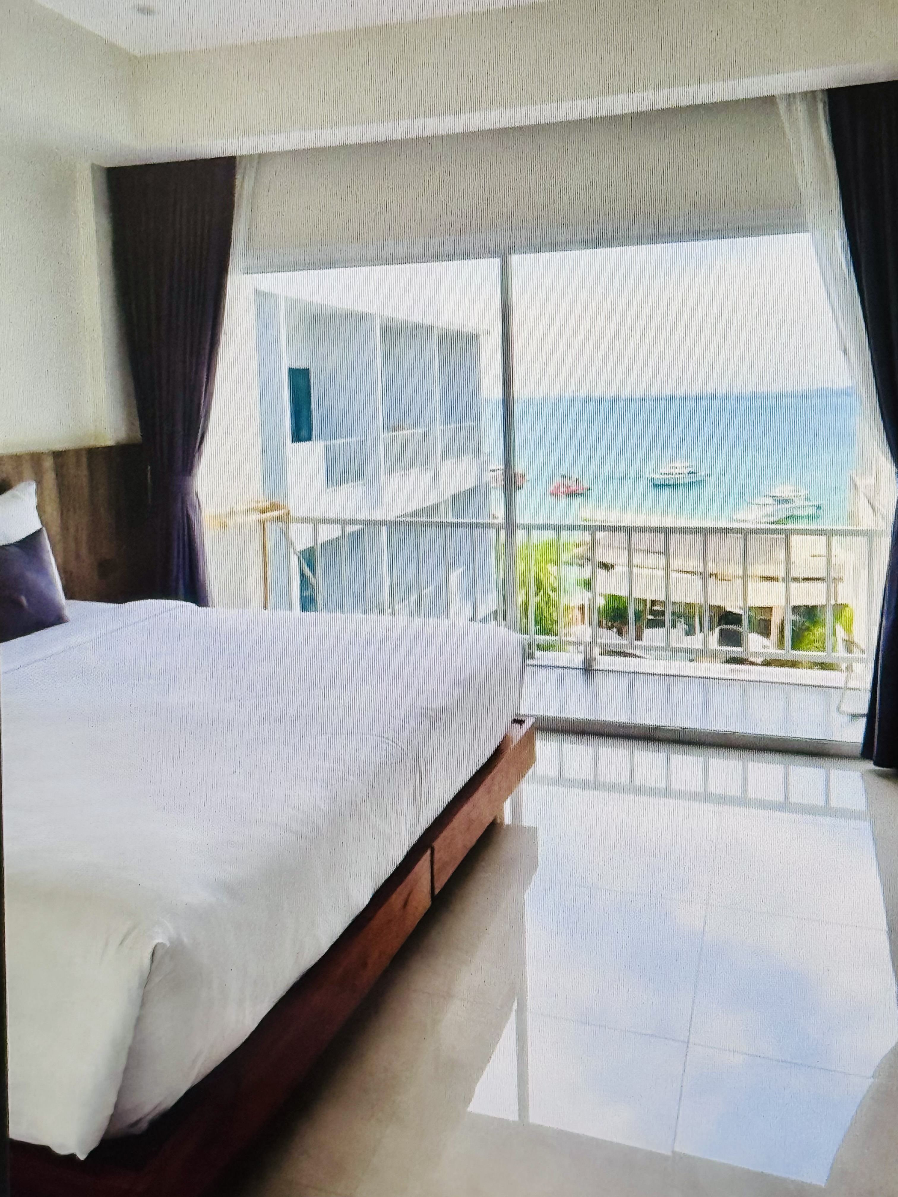 SEAQUEEN is a more expensive choice, but absolutely worth it.